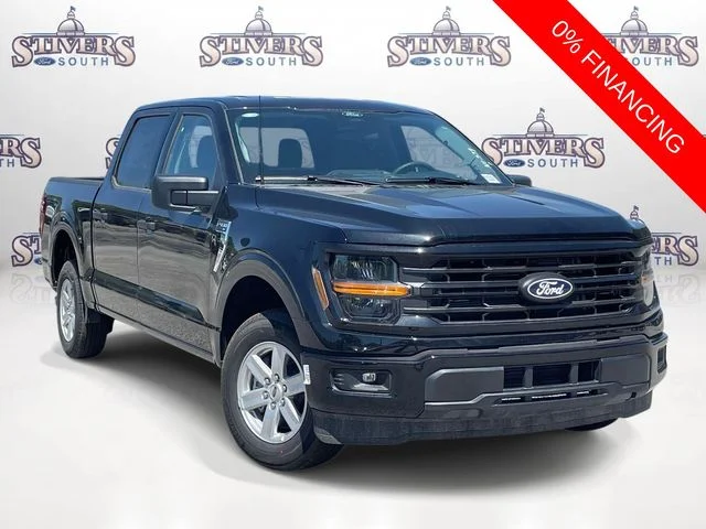 New 2026 Black Ford XLT image 1