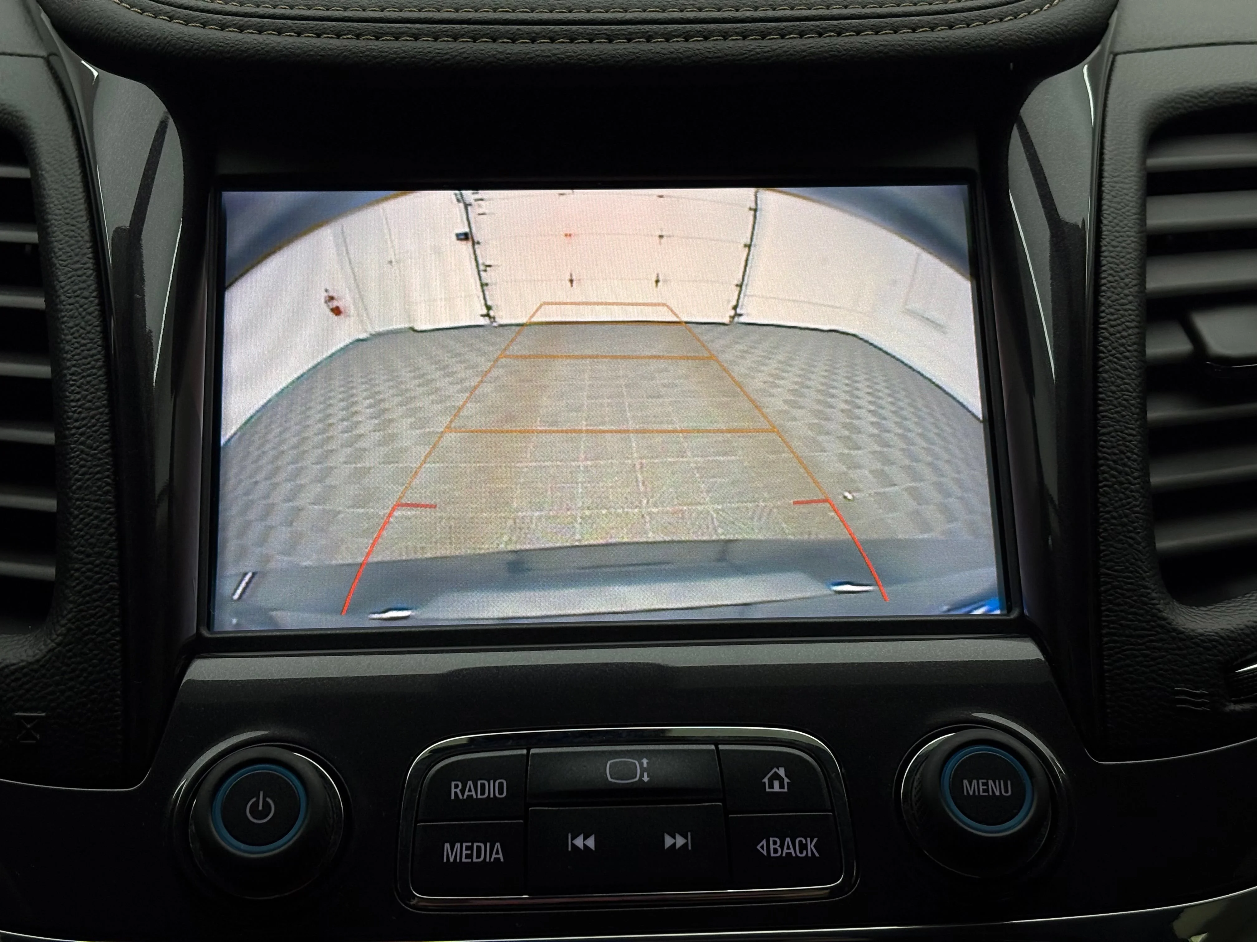 Used 2018 BLACK Chevrolet Premier image 4
