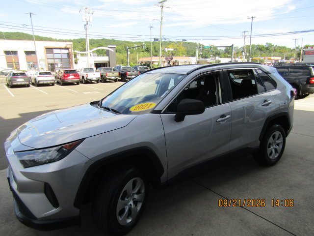 Used 2021 Silver Sky Metallic Toyota LE image 3