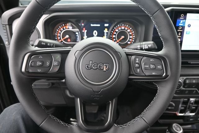 New 2026 Granite Crystal Metallic Clear-Coat Exterior Paint Jeep Sport S image 10