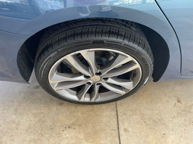 Used 2024 Blue Chevrolet LT image 12