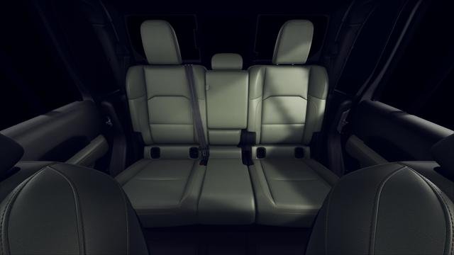 New 2026 Bright White Clear-Coat Exterior Paint Jeep Mojave X image 3