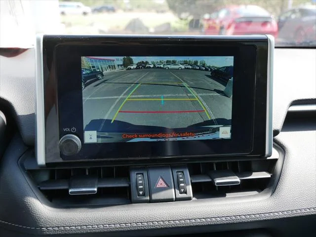Certified Used 2023 MAGNETIC GRAY MET. Toyota  image 19