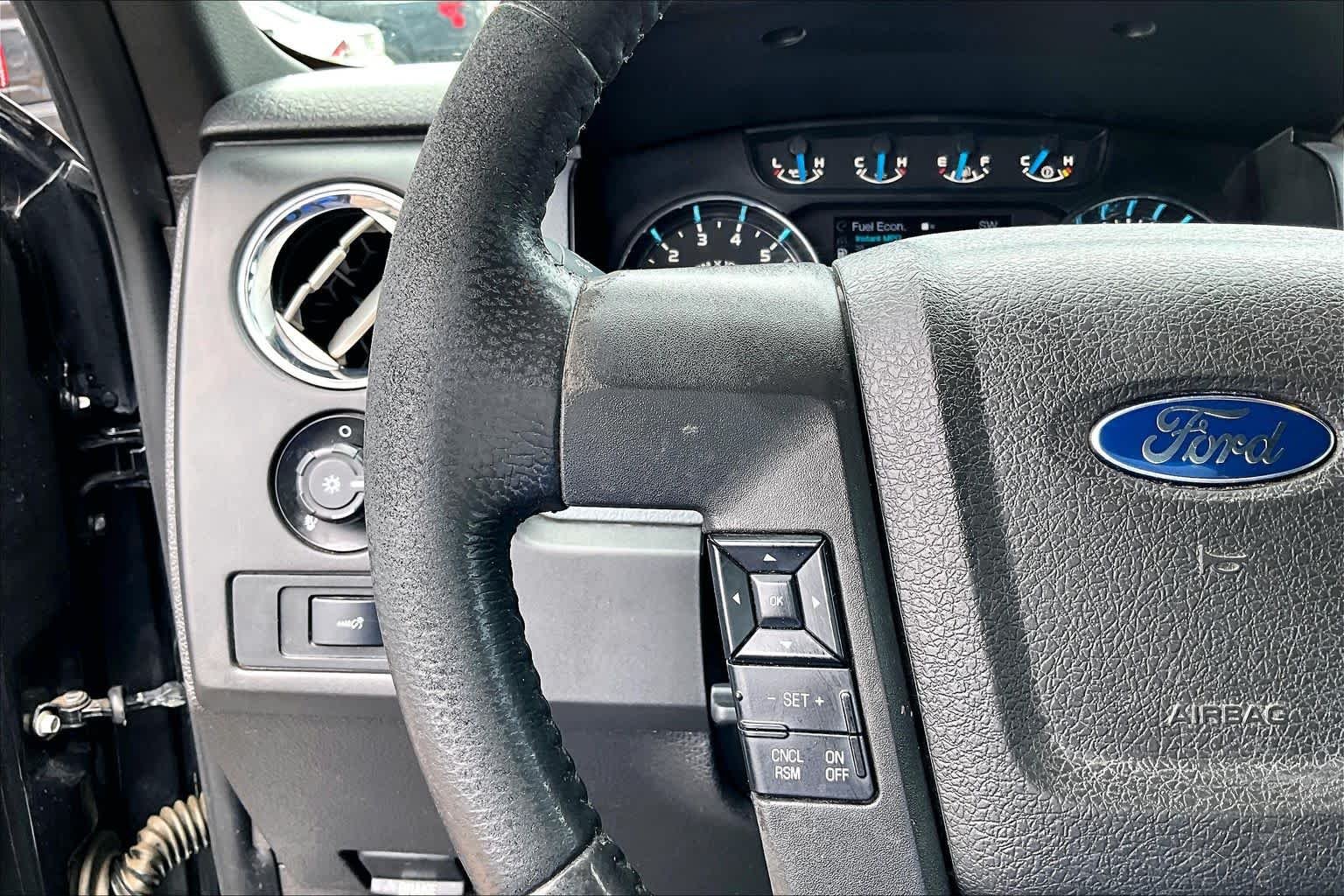 Used 2014 Tuxedo Black Metallic Ford XLT image 23