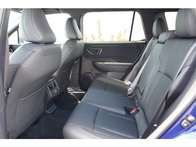 New 2026 SAPPHIRE BLUE PEARL Subaru Premium image 7