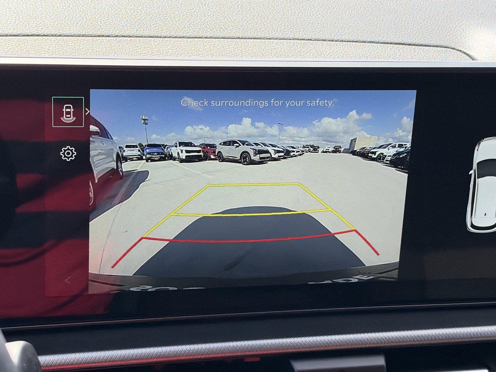 New 2027 Gravity Gray Kia LX image 17