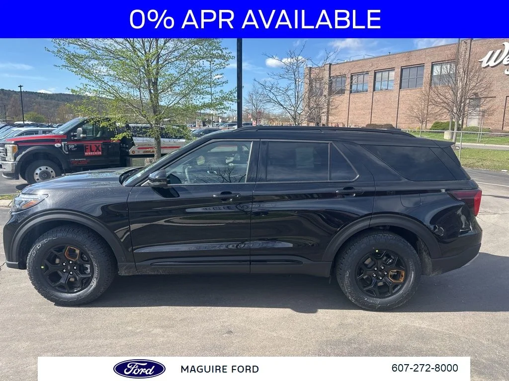 New 2026 Agate Black Metallic Ford Tremor® image 7