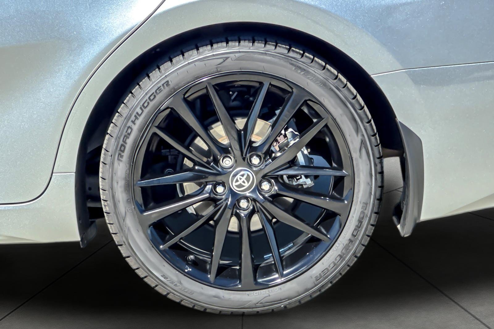 Used 2023 CELESTIAL SILVER MET Toyota XSE image 24