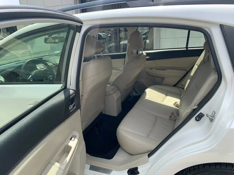 Used 2012 White Subaru 2.0i Sport Limited Wagon 4D image 33