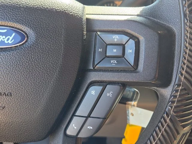 Used 2016 Black Ford XLT image 27