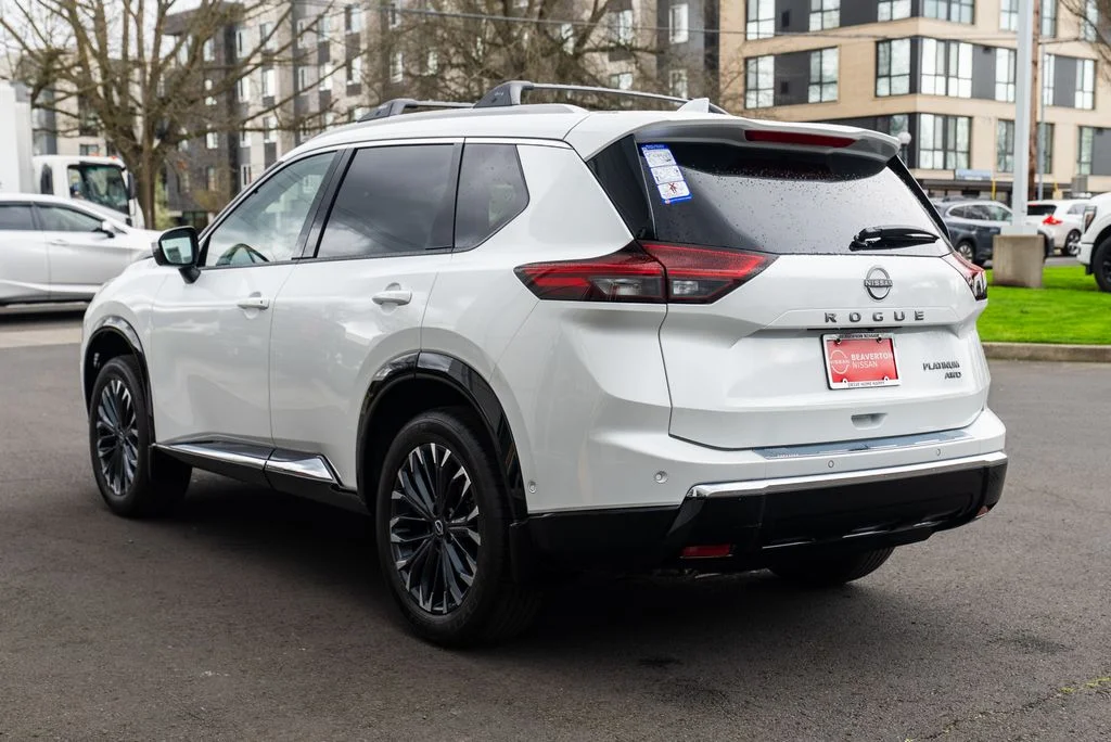 New 2026 Everest White Pearl TriCoat Nissan Platinum image 4