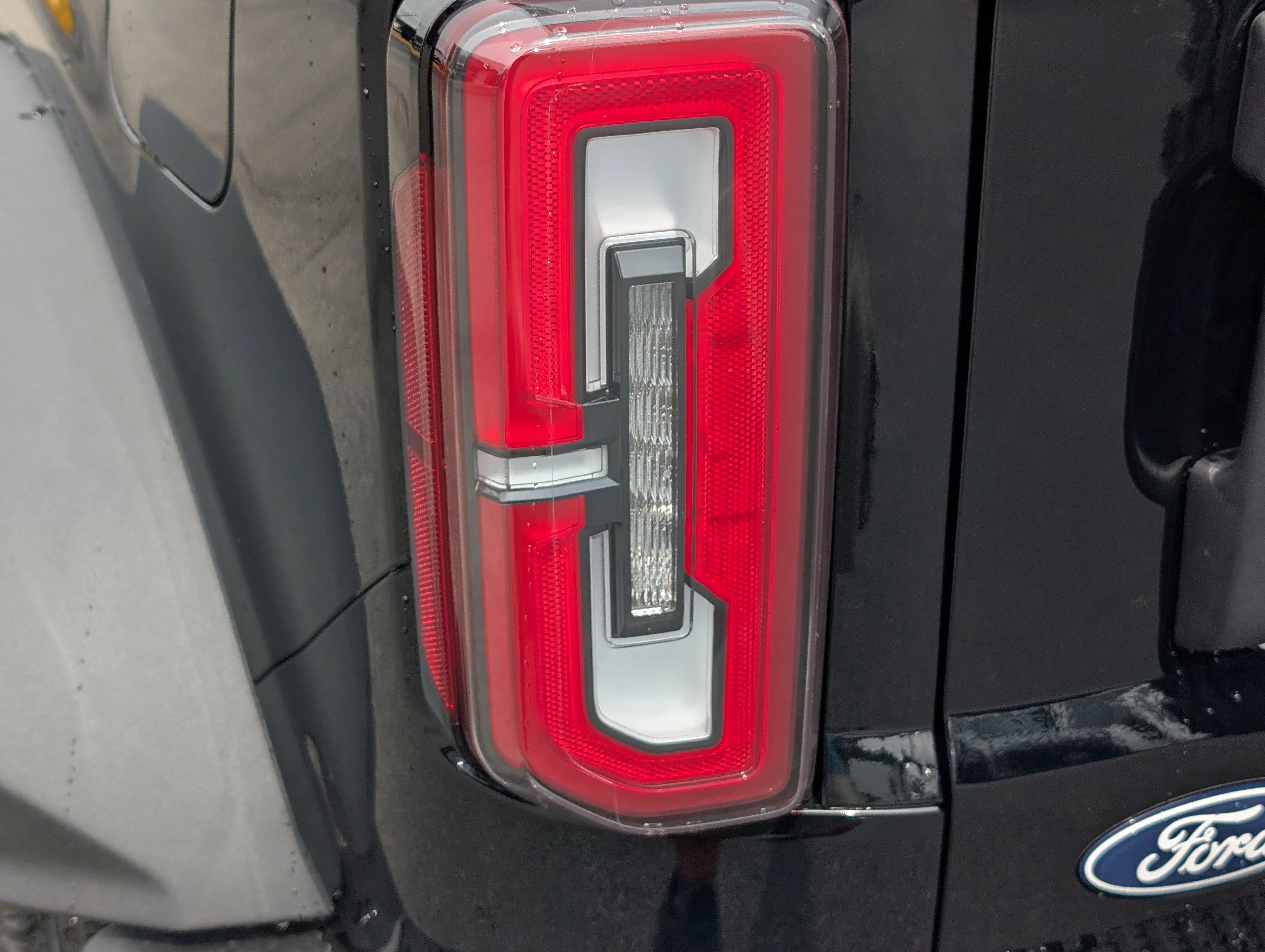 New 2026 SHADOW BLACK FORD Badlands image 12