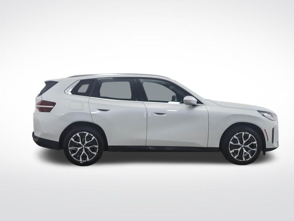Used 2026 White Metallic BMW 30 xDrive image 7