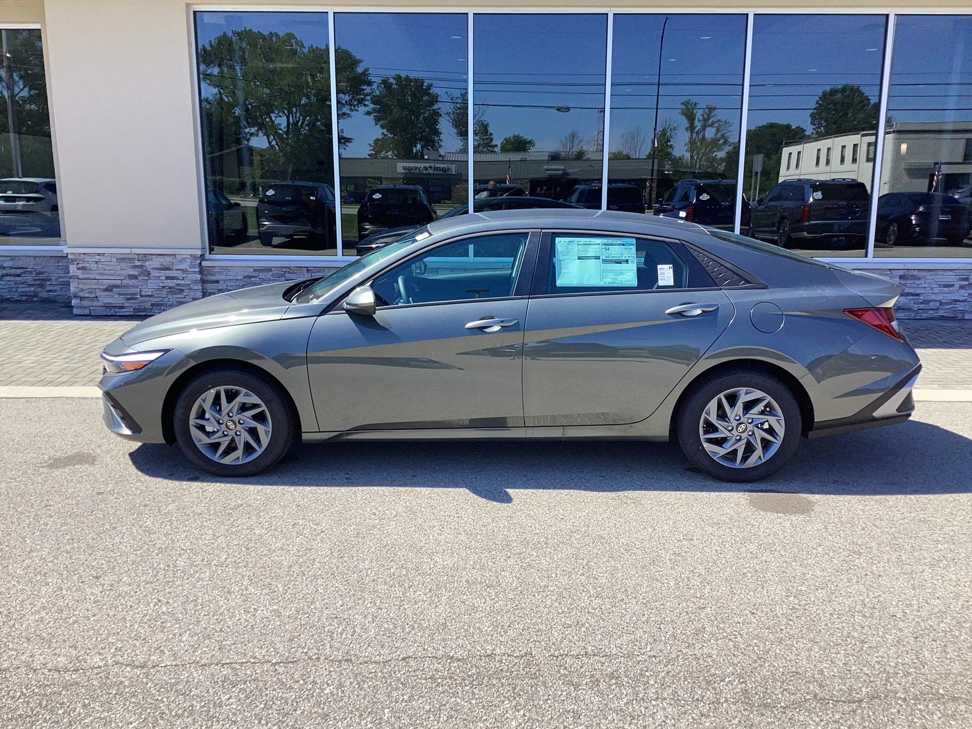 New 2026 Amazon Gray Pearl Hyundai Blue image 2