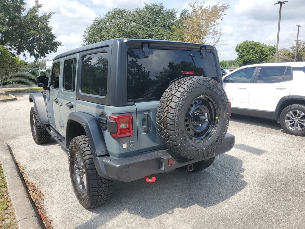 Used 2024 Gray Jeep Rubicon image 3