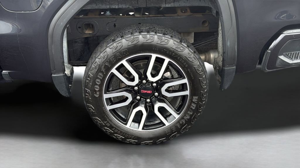 Used 2023 Titanium Rush Metallic GMC AT4 image 22