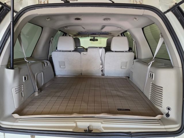 Used 2008  Ford Limited image 14