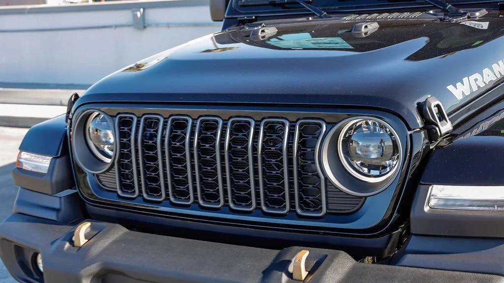 New 2026 Black Jeep 85th Anniversary Edition image 6