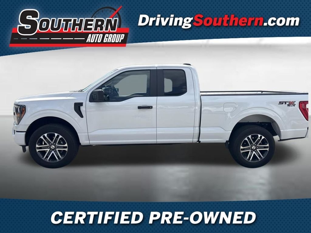 Used 2023 White Ford XL image 1