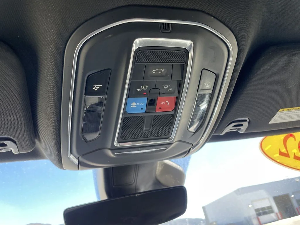 Used 2022 Silver Zynith Jeep Series II image 26