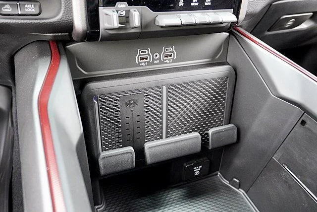 2026 RAM 1500 Rebel - Photo 35