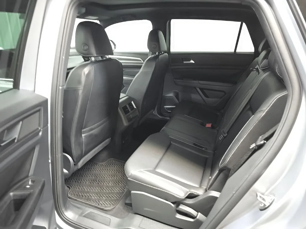 2020 Volkswagen Atlas Cross Sport SEL - Photo 28