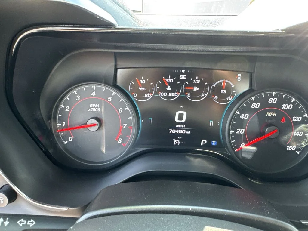 Used 2018 Gray Chevrolet 2LT image 12