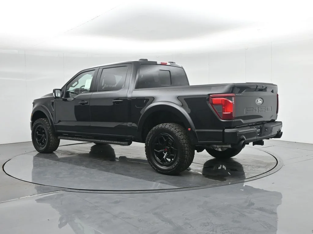 New 2025 Black Ford XLT image 27