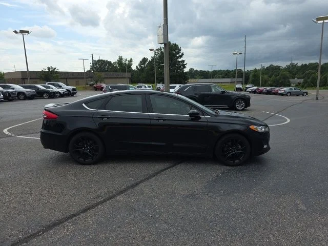 Used 2019 Black Ford SE image 2