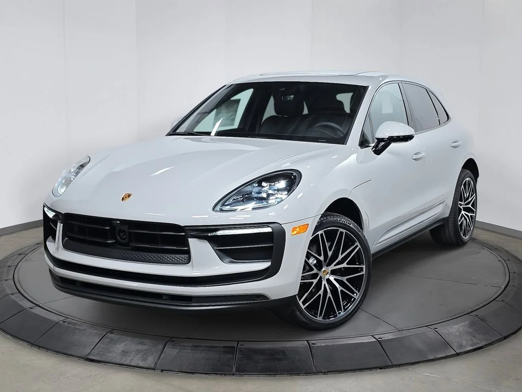 2026 Porsche Macan