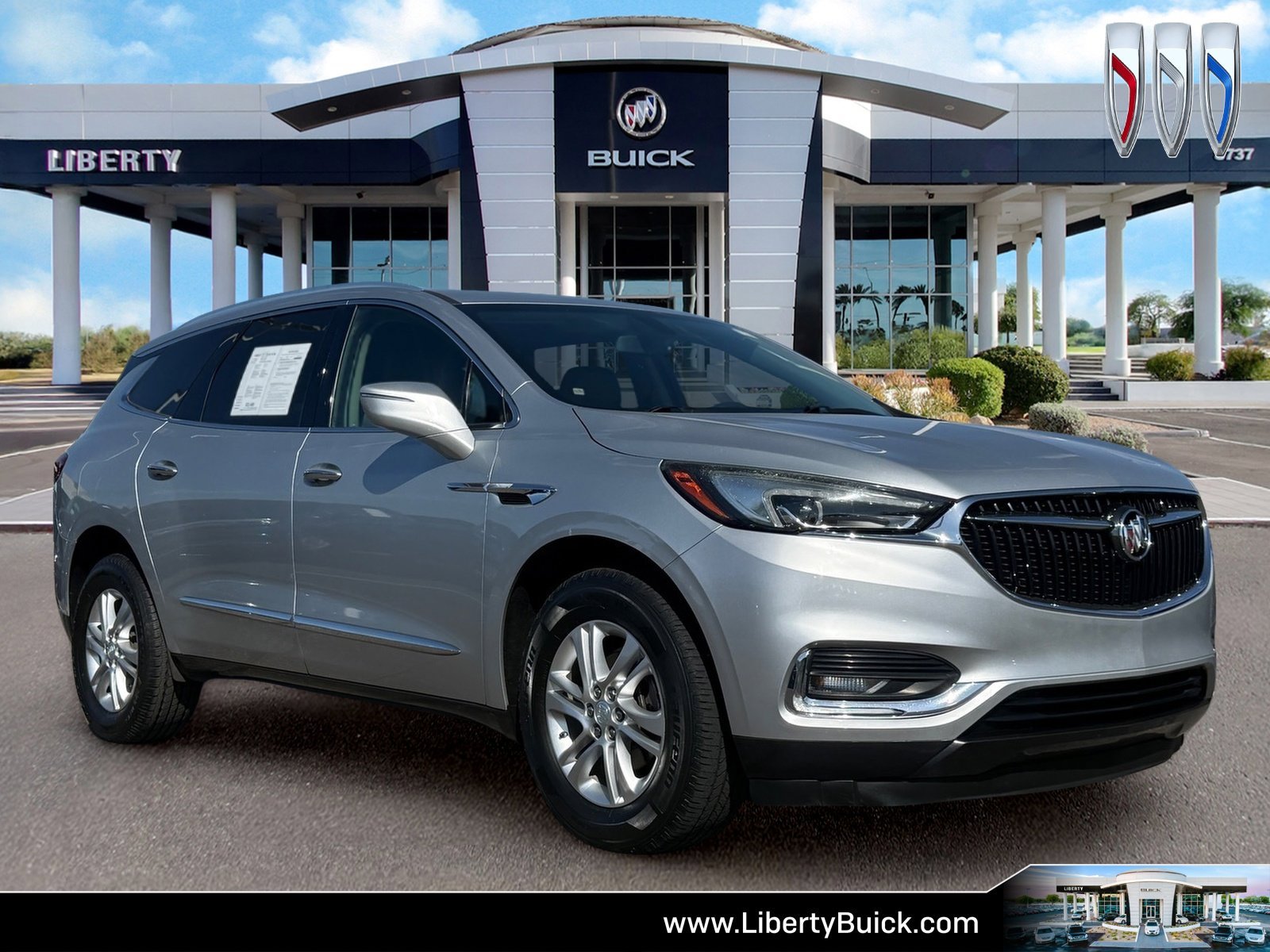 2018 Buick Enclave Essence's photo