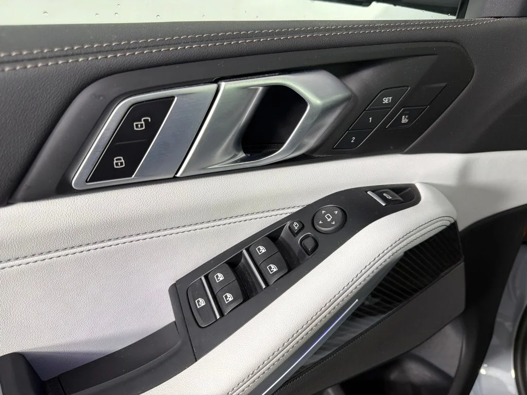 Certified Used 2025 Brooklyn Grey Metallic BMW M60i image 23
