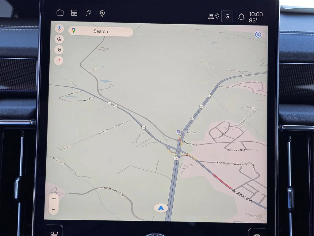 New 2026 Summit White GMC Elevation image 43
