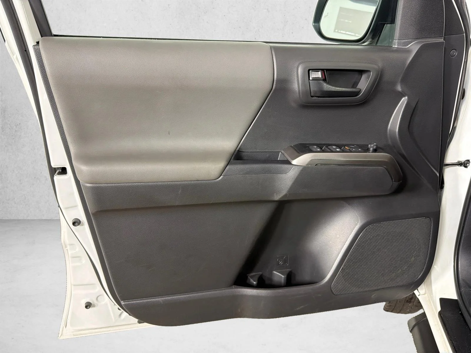 Used 2023 Silver Toyota SR image 10
