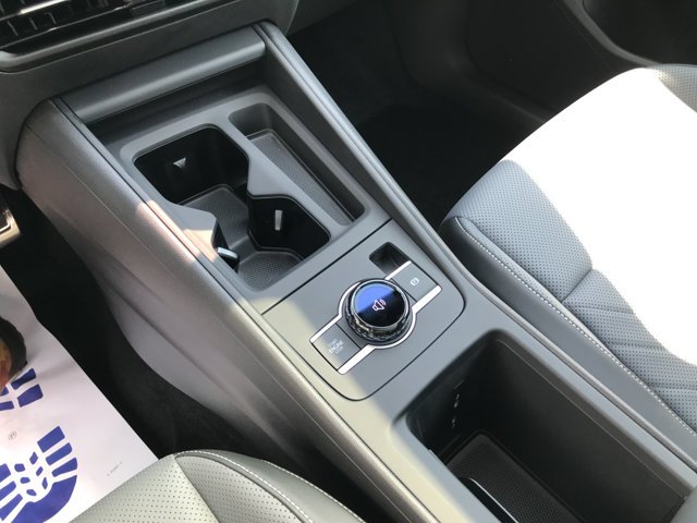 New 2026 Opal White Pearl Volkswagen SE R-Line Black image 20