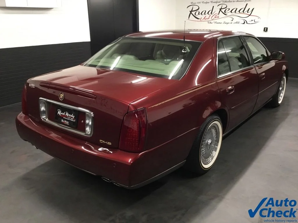 Used 2000 Red Cadillac DHS image 11