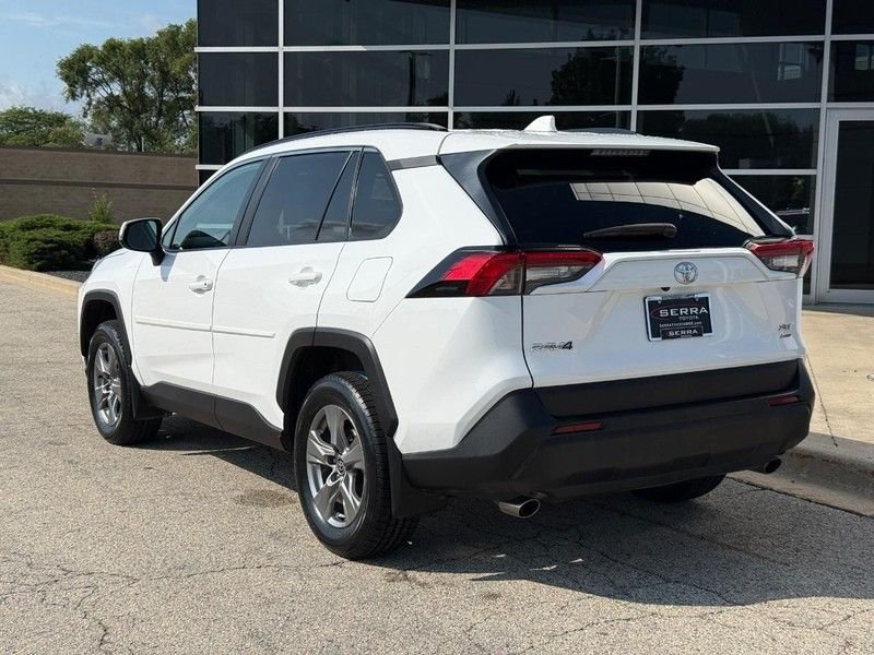 Certified Used 2024 Ice Toyota XLE image 5