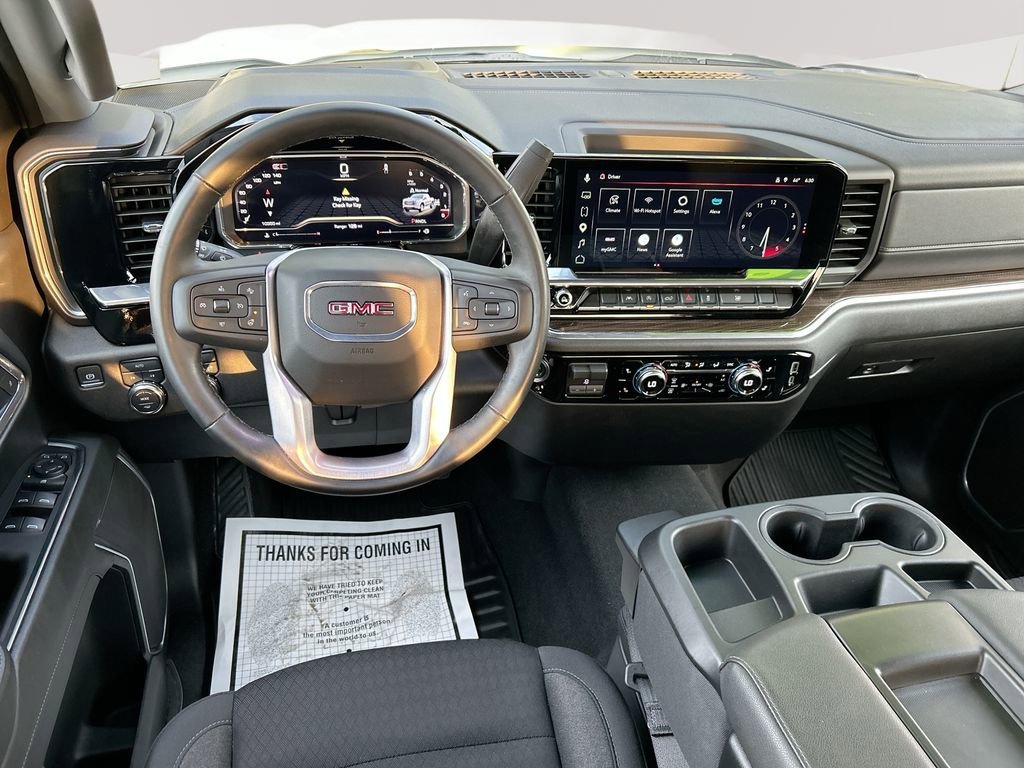 Used 2025 Summit White GMC Elevation image 23