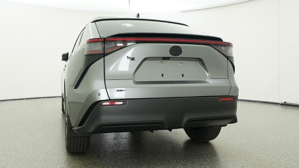 New 2026 Heavy Metal Toyota XLE image 38