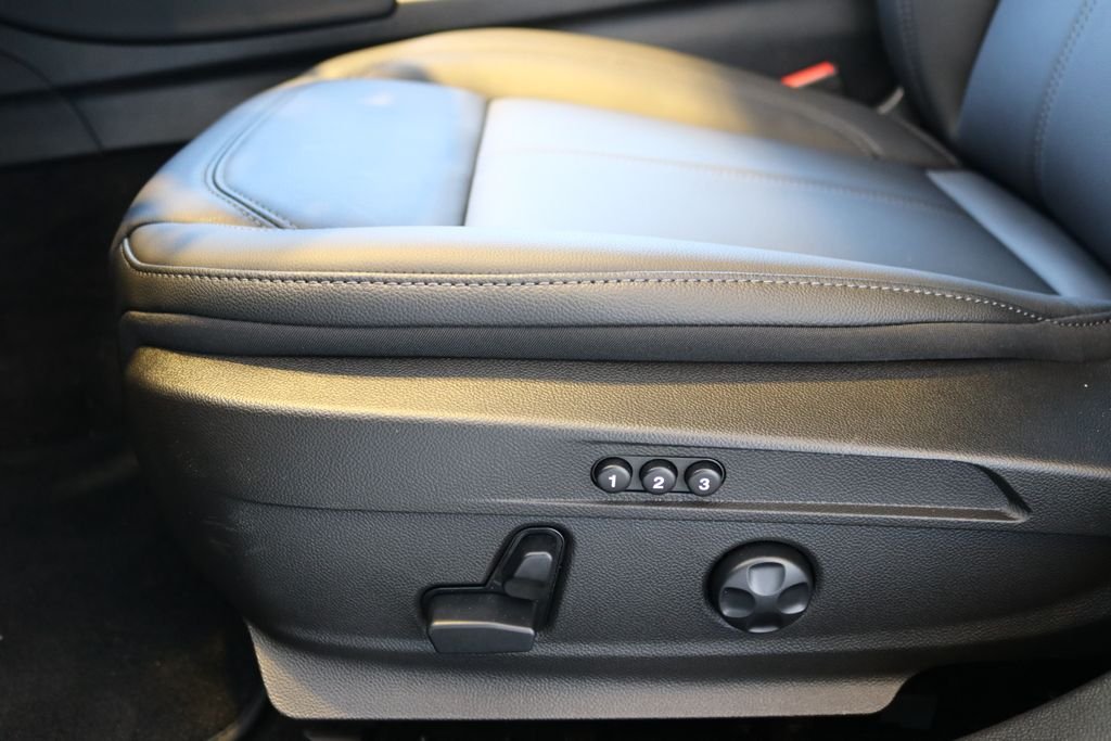 2025 Alfa Romeo Giulia Base - Photo 14