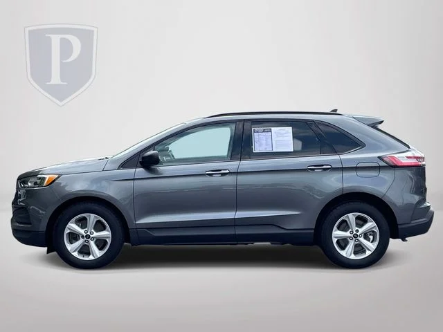 Used 2024 Gray Ford SE image 5
