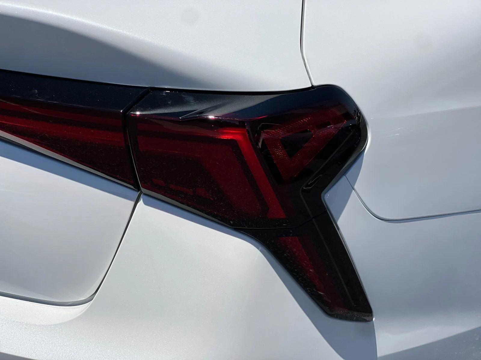 New 2026 White Kia LXS image 29
