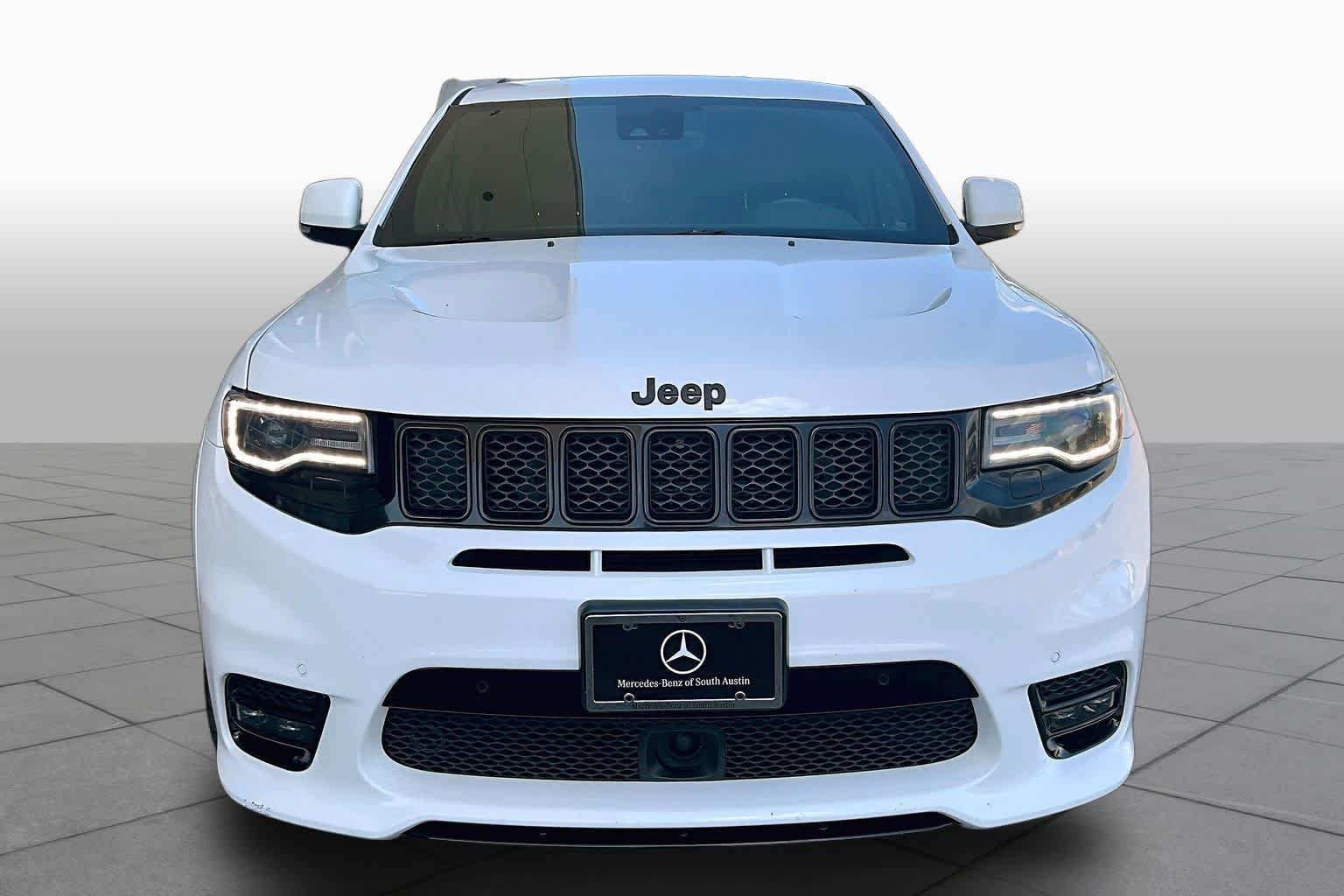 Used 2018 Bright White Clearcoat Jeep SRT image 4