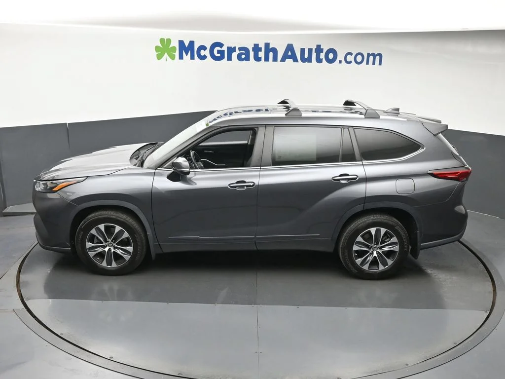 Certified Used 2023 Gray Toyota XLE image 28