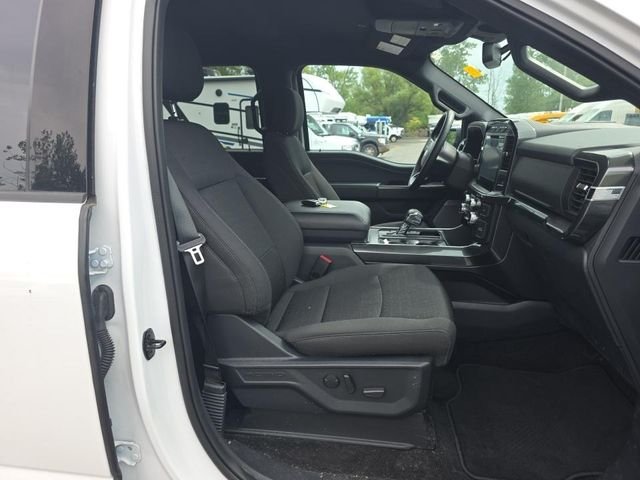 Used 2023 White Ford XLT image 11