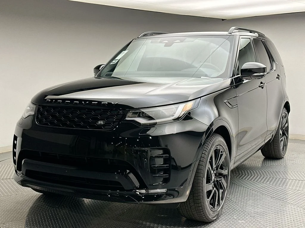 2025 Land Rover Discovery Dynamic SE