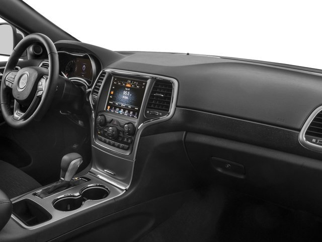 Used 2017 Bright White Clearcoat Jeep Laredo image 19