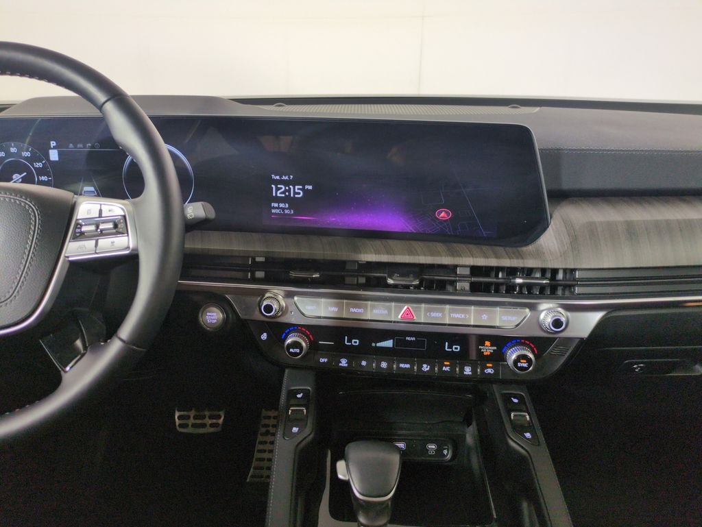 Used 2024 Silver Kia SX image 17