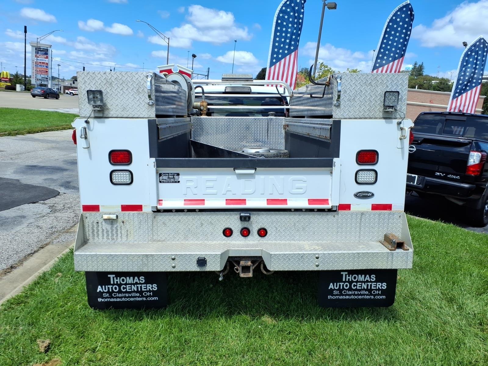 Used 2017 White RAM SLT image 5