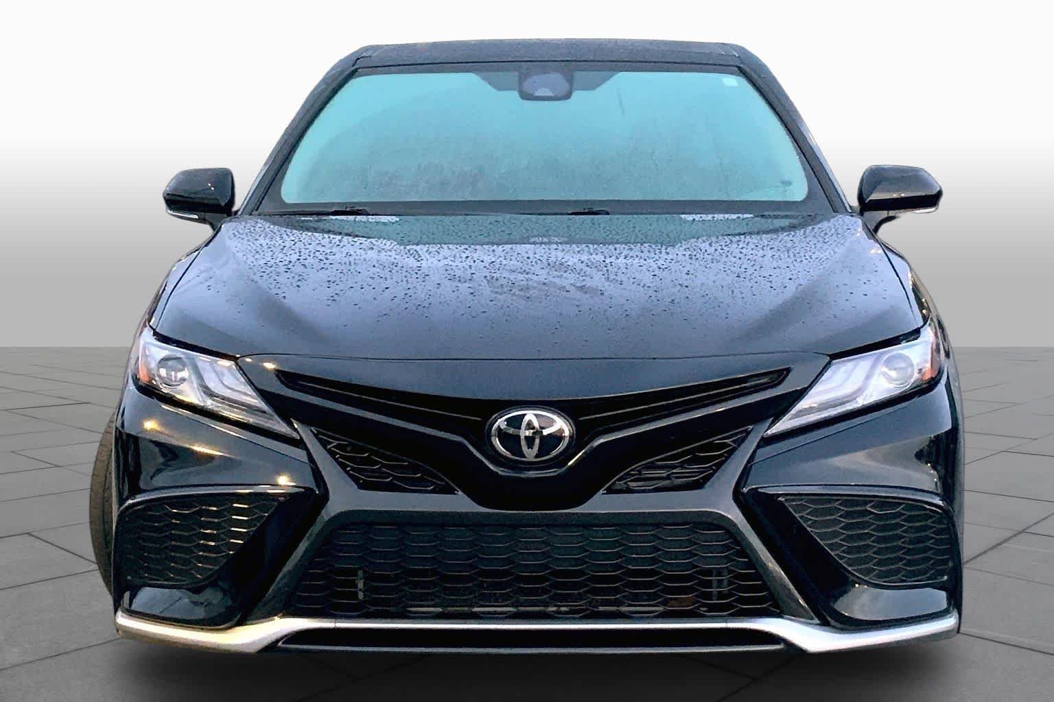 Used 2022 Midnight Black Metallic Toyota XSE image 3